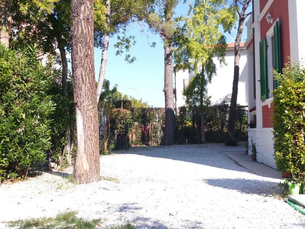 Regina Bed and breakfast 4*